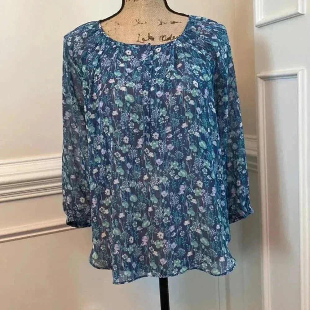Lauren Conrad Floral Blouse Size: Small